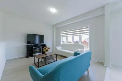 Image de Spacious 4-bedroom Detached house for 10 Guests near Falls, Thorold