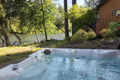 Image de VidaViewResort. com: best riverfront value.