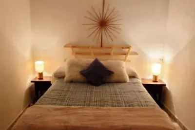 Image de Between the sea and the mountains, ideal house for couples, families or explorers.