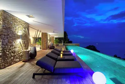 Image de Luxury Ecean FRont Baan Sang Villa Chef, Staff included  lth11