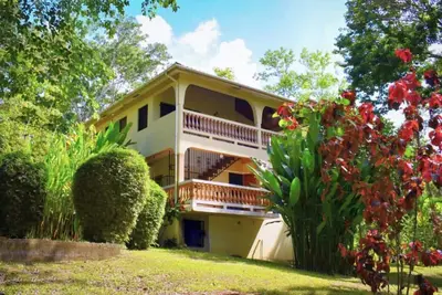 Image de This house is a 2 bedroom(s), 2 bathrooms, located in Cristo Rey Village, Cayo District.