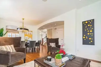 Image de Prime Vancouver Elegant 6br+4. 5ba Villa | Sleeps 14 | 2-Yr Host w/ 5★ Reviews