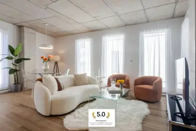 Image de Stunning 2 Br condo in Mtl OLd Port|+Free Parking