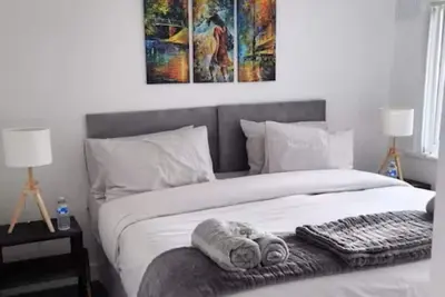 Image de Stylish home Airport-Jlr-Hs2-Nec-Driveway