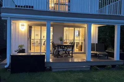 Image de Snowmobilers & Skiers Delight! Chautauqua Lake 3 bed 2 bath home sleeps 10!