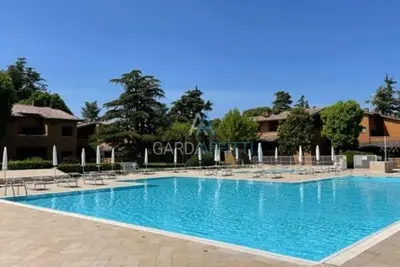 Image de Flora Apartment - 100 mètres du lac de Garde - Piscine