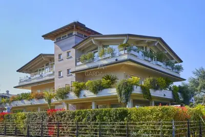 Image de King Loft - Attico Vista Lago