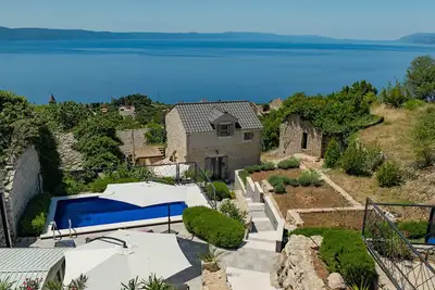 Villa GreyStone-House Podgora Charming with privat heated pool and romantic view