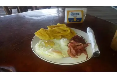 Image de La Delphina Bed and Breakfast Bar and Grill Queen Suite with Sea View