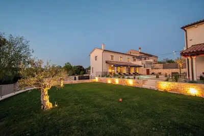 Image de Villa Sirola by Istrabook