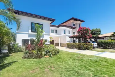 Image de Pristine Bay 1005- Villa Loce