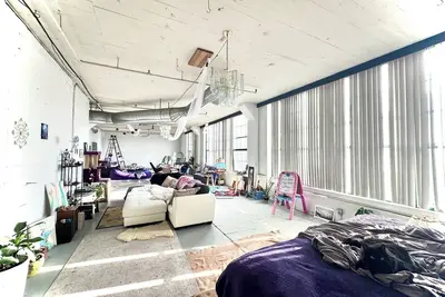 Image de Vibrant Downtown Artloft