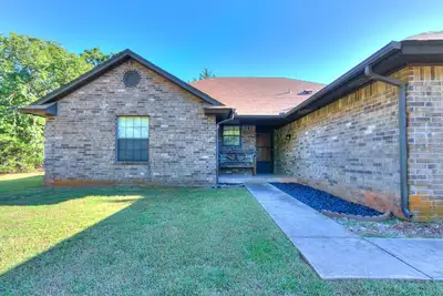 Image de Serene Modern Farmhouse on 2 Acres