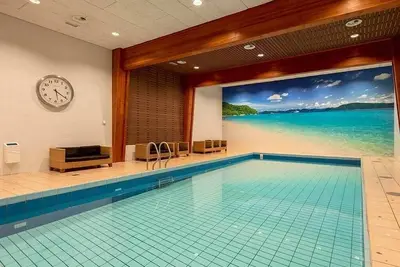 Garden Room Near Zandenbos Heated Pool Dog Friendly with Free Parking