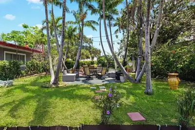 Image de Pet-Friendly 1br Studio w/ Parking and Bbq, Hollywood