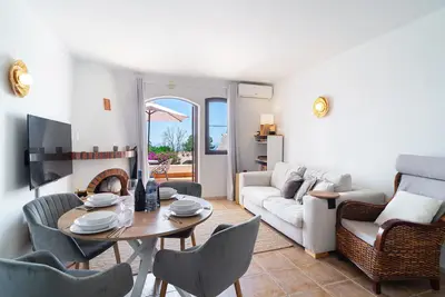 Image de Hibiscos 72 Deluxe by Casasol