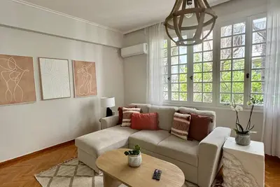 Image de Elegant Kolonaki Retreat | Sophisticated 2-Bedroom Apartment in Upscale Central Athens