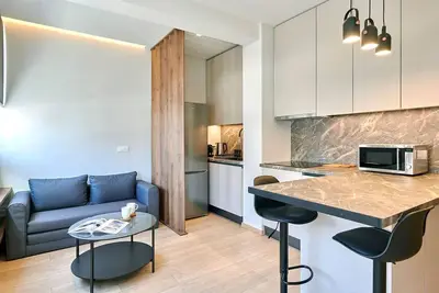 Image de Urban Elegance in Monastiraki | Stylish 1-Bedroom Flat Steps from Historic Athens