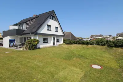 Image de Very spacious 3-room apartment near the modern Wenningstedt beach promenade