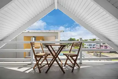 Image de Beachfront | With Pool | Free Parking