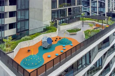 Image de 2br-1br-1Car- Cbd, Pool, Central