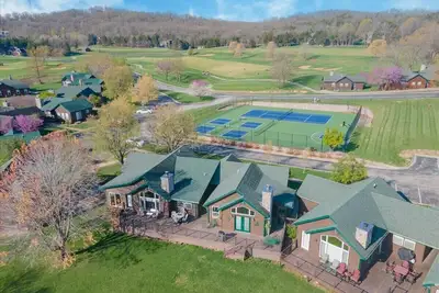 Family-Friendly Golf Course Cottages with Ample Outdoor Fun