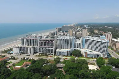 Image de Horizons at 77th Resort 1br Suite Friday Check-In