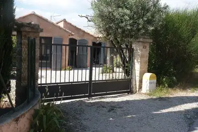 Image de la maisonnette du ventoux