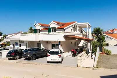 Image de Bel appartement de 2 chambres à Hvar