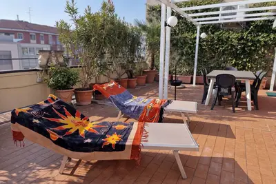 Image de Wonderful Penthouse 3 km from the City Center with large terrace