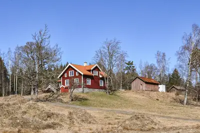 Image de Superbe maison Ă Ed avec vue sur le lac