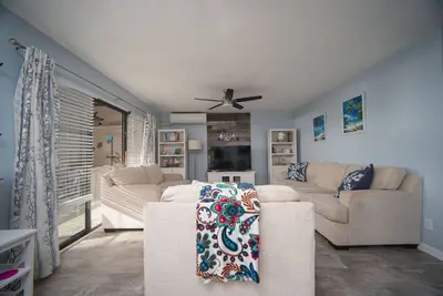 Image de Ocean View Oasis: 2br/2ba