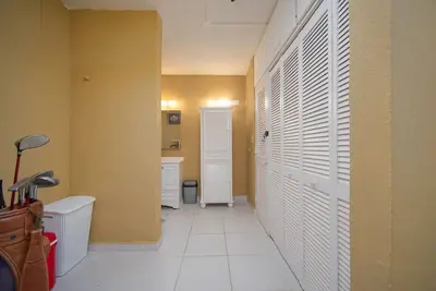 Image de Waterfront Escape w/ Ocean Views