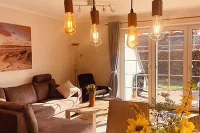 Image de Vacation apartment Greetsiel Seezungenweg 11 D, central, quiet with garden