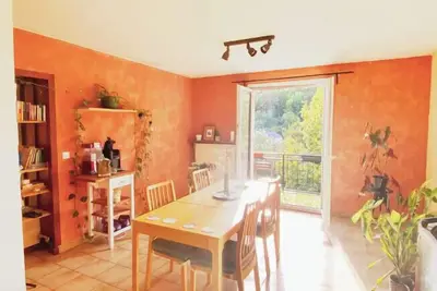 Image de Grand logement au calme près de Paris à côté métro