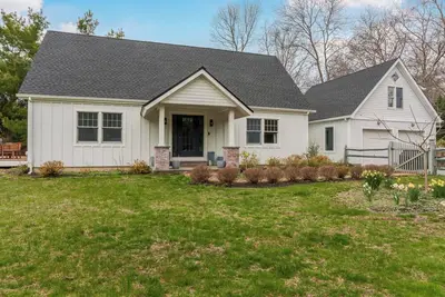 Charming Southampton Home Close To Sag Harbor And Southampton Beaches