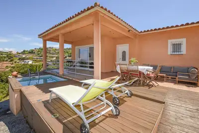 Image de Haut de villa vue mer