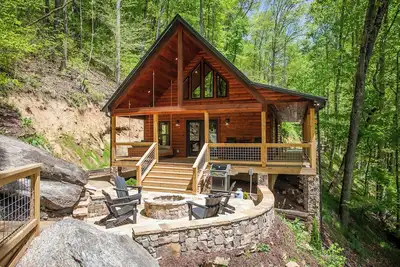 Image de Brand New! Hickory Wind: Charming 2 Bedroom Cabin in Whittier