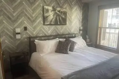 Image de Ski-In/Ski-Out Snowshoe Mountain Retreat