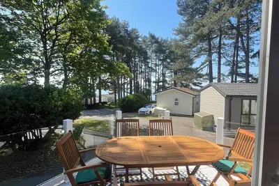 Image de Robin’s Lodge with a sea view