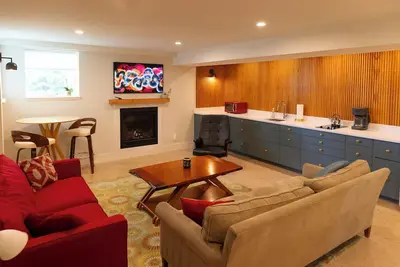 Image de Private Apartment in Third Cliff Scituate Home. . . Walk to Beach. . . . Pet Friendly