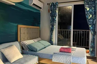 Sun Drift Island Stay near Airport&Beach, with free Pool and Parking