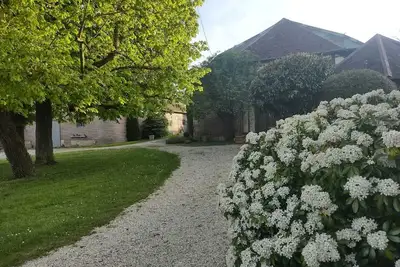 Image de Chambre d’hôtes au style gustavien restaurés dans une ancienne ferme