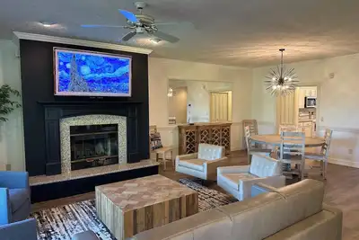 Image de Updated Keowee Key Condo, Close to Clemson