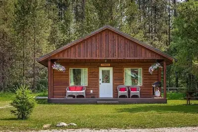 Image de Cozy Cabin close to the West Entrance to Glacier National Park