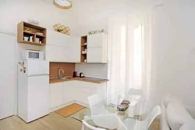 Image de Corsica Apartment Travel Inside