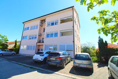 Image de Apartment 2384/147576 (Istria - Valbandon), 500m from the beach