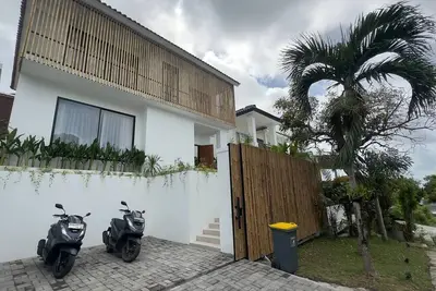 Image de 3Bdr New Villa with Pool, Rooftop Terrace in Secured New Kuta Golf Area