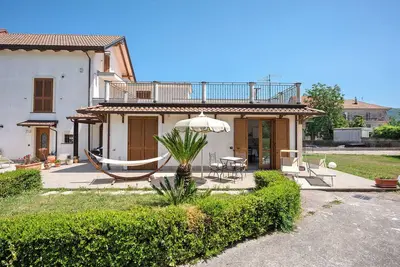 Image de Appartement 'Confortevole Chalet Degli Dei' avec vue sur la montagne, terrasse privée et Wi-Fi