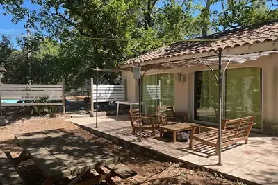 Image de Homerez - Maison à Velleron avec jardin et piscine